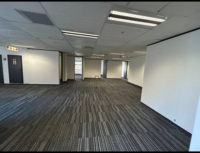 332M² OFFICE TO LET IN SANDTON CENTRAL